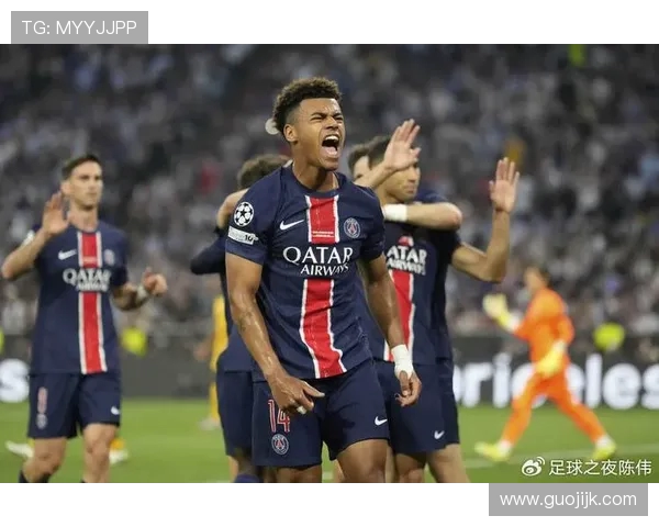 亚马尔荣膺科帕奖冠军 杜埃紧随其后 内维斯位列第三