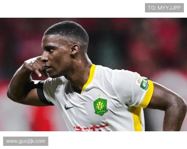 中超官方宣布法比奥荣膺四月最佳球员 徐正源获最佳教练殊荣